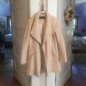 Guess Winter Coat with Zipper details